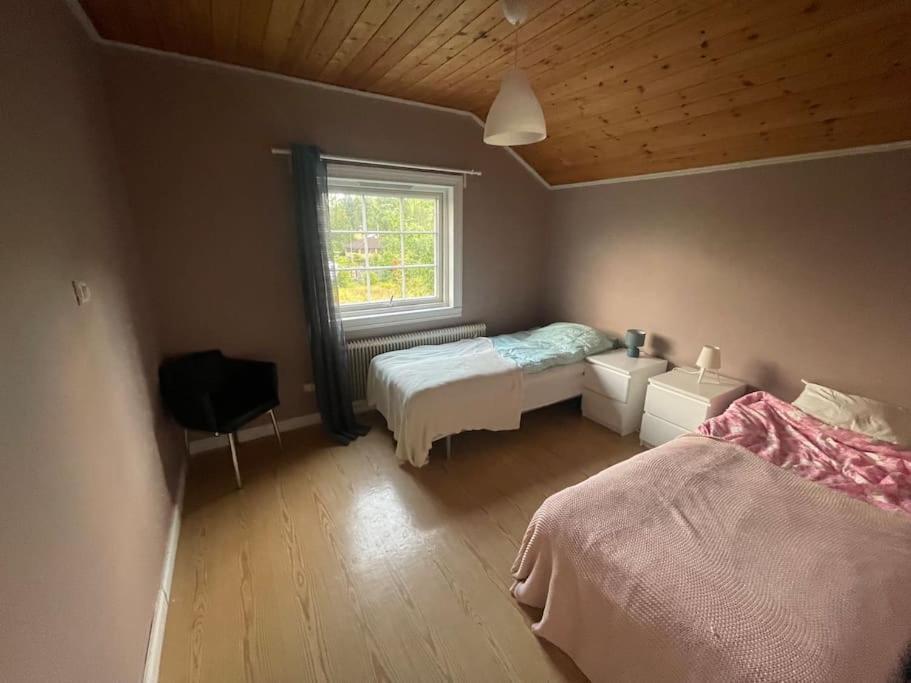 Large Cozy Villa Between Stockholm And Oslo Åmotsfors Exterior foto